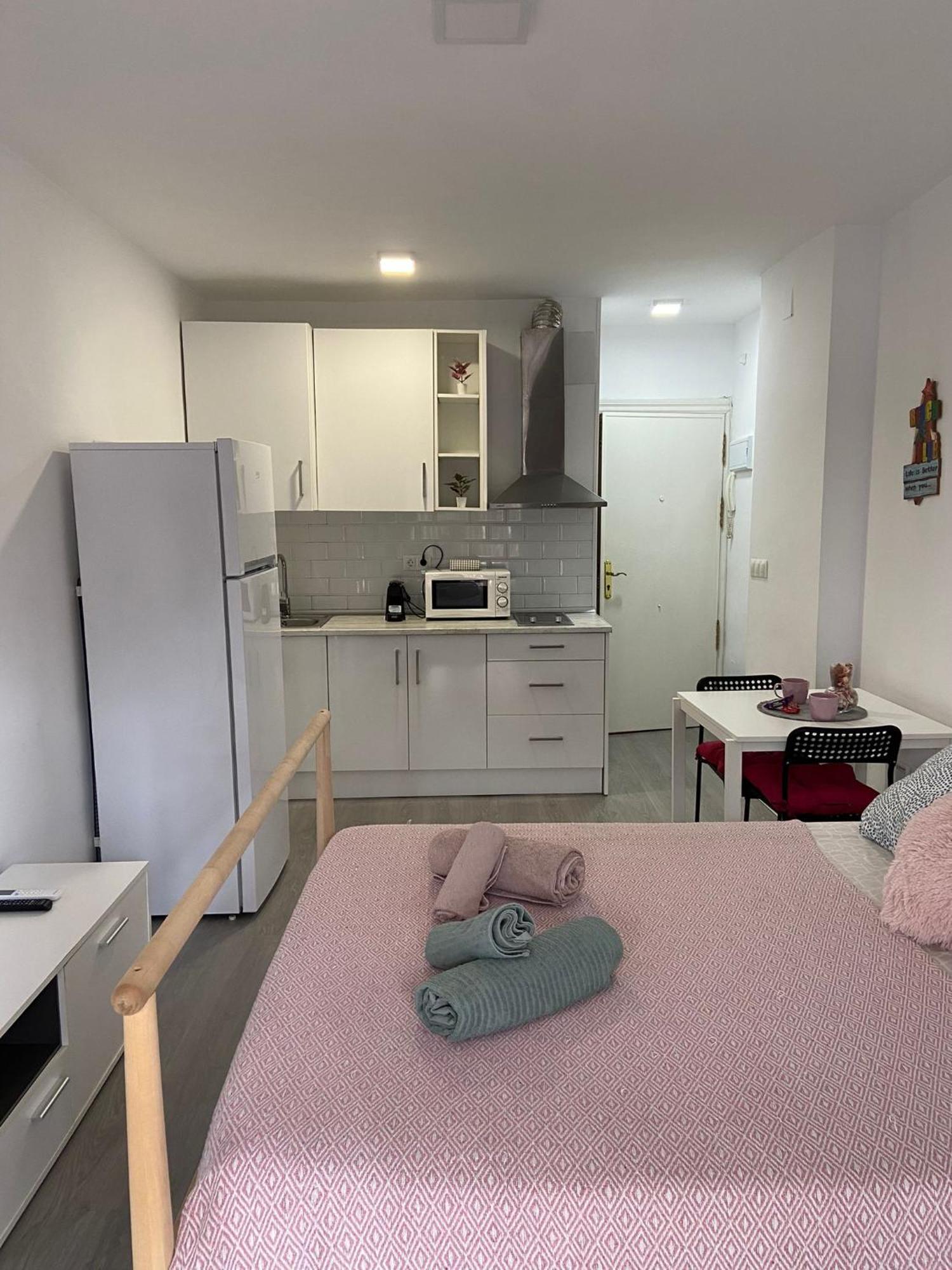 Joan Miro Apartment Torremolinos Bagian luar foto
